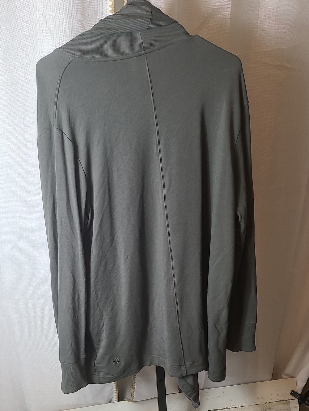 Athleta Pranayama Restore Wrap Cardigan Top Med - Picture 5 of 6